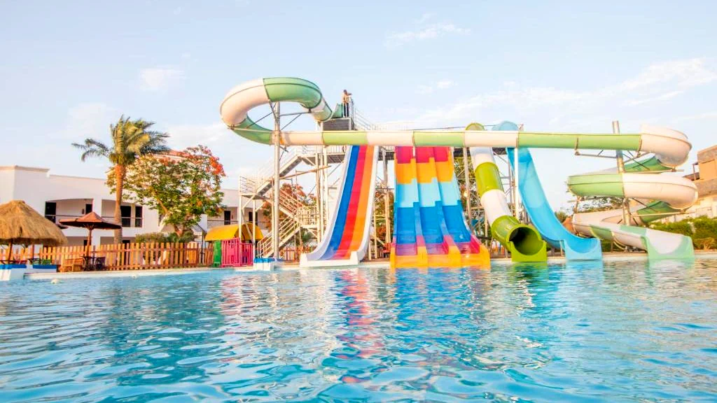 الفندق جراند سيز ريزورت & أكوا بارك - الغردقة